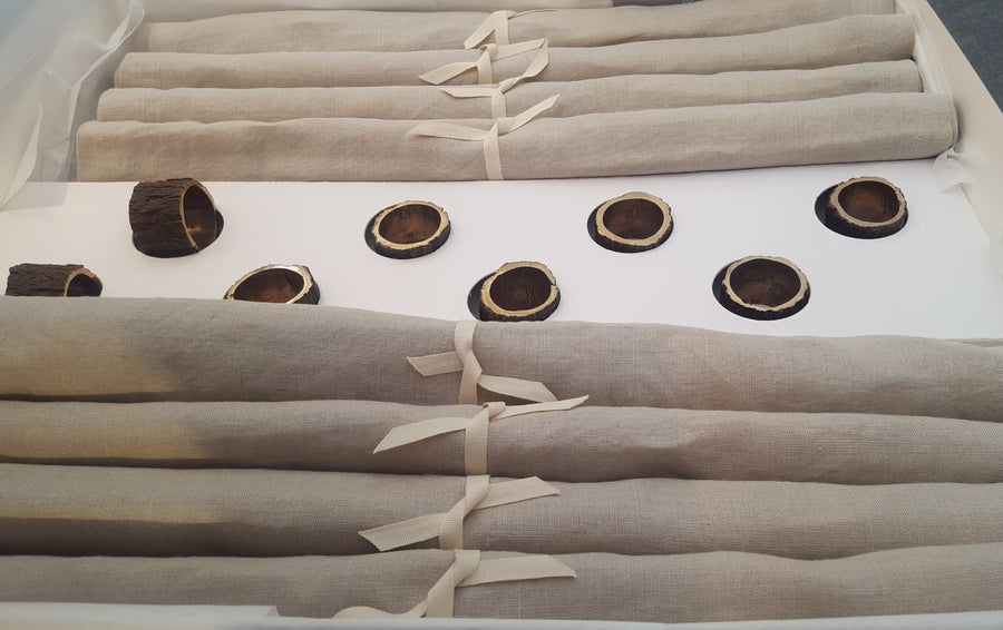 Large set of 8 napkins and napkin rings - Mallon Ireland